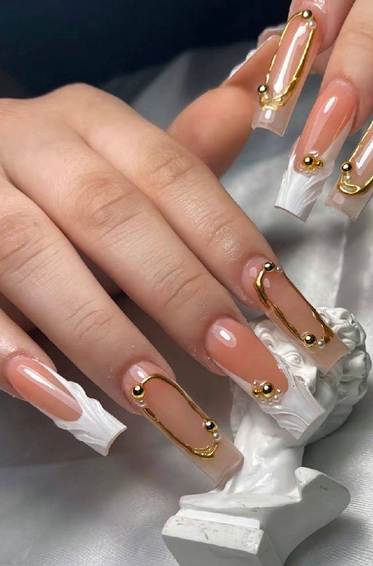 5-Week GOLD Nail Artist Program