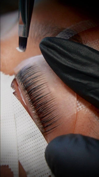 4-Week Lash Extensions & Korean Lash Lift Program