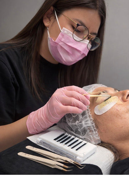 4-Week Lash Extensions & Korean Lash Lift Program